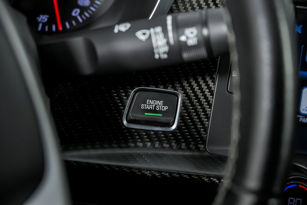Used 2015 Chevrolet Corvette Z06 w/ 3LZ Preferred Equipment Group image 30
