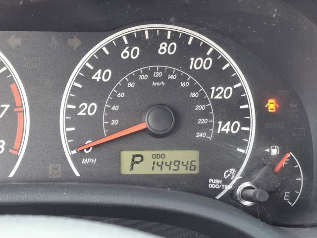 Used 2013 Toyota Corolla LE image 10