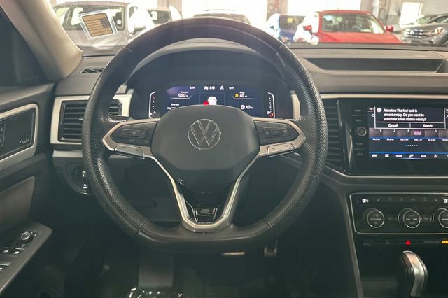 Certified 2023 Volkswagen Atlas SEL Premium image 18