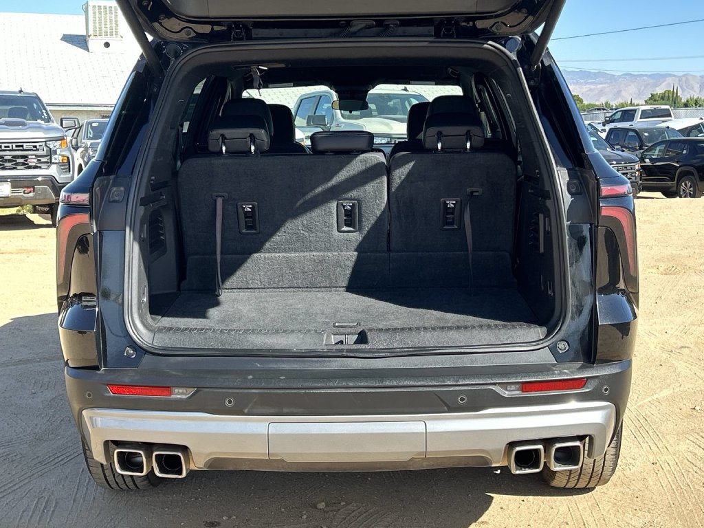 Certified 2025 Chevrolet Traverse LT AWD/4WD image 24