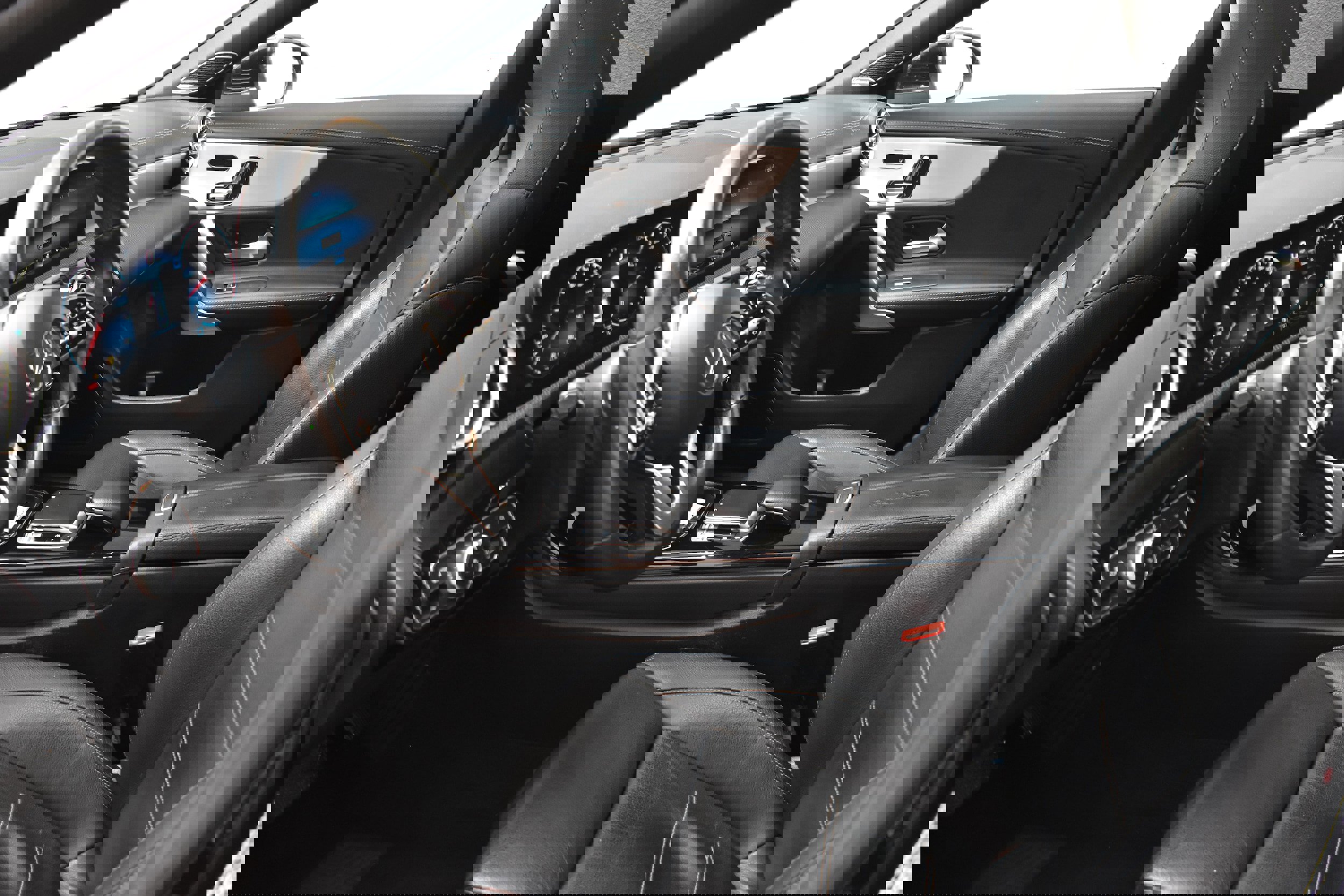 Used 2020 Mercedes-Benz CLA 250 4MATIC image 19