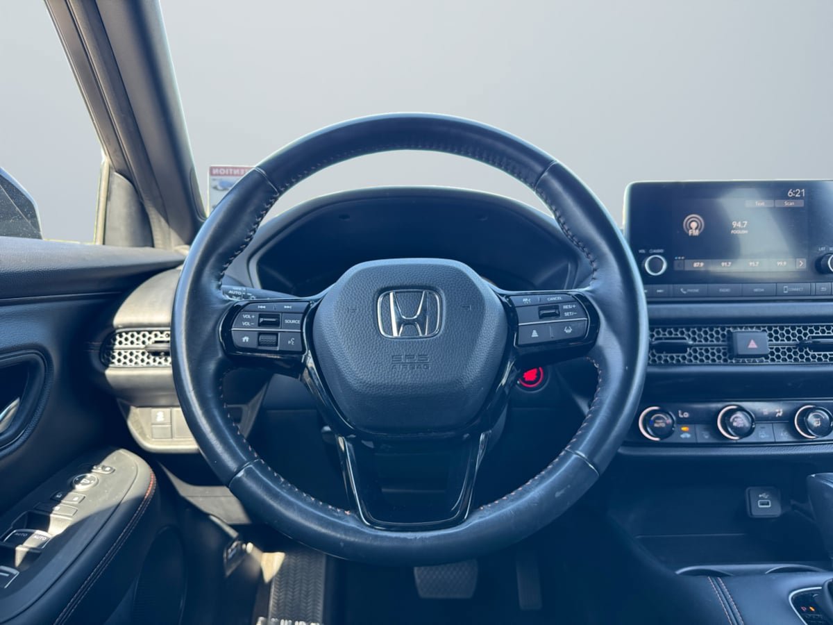 Used 2023 Honda HR-V Sport image 11