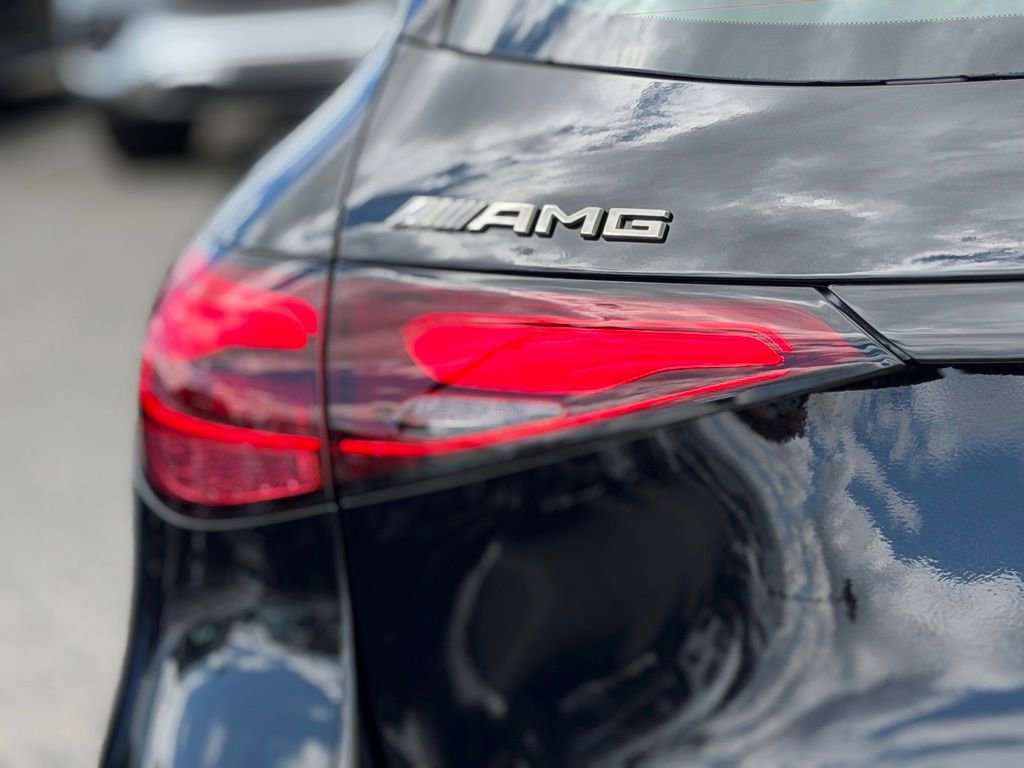 New 2026 Mercedes-Benz GLC 43 AMG 4MATIC image 11