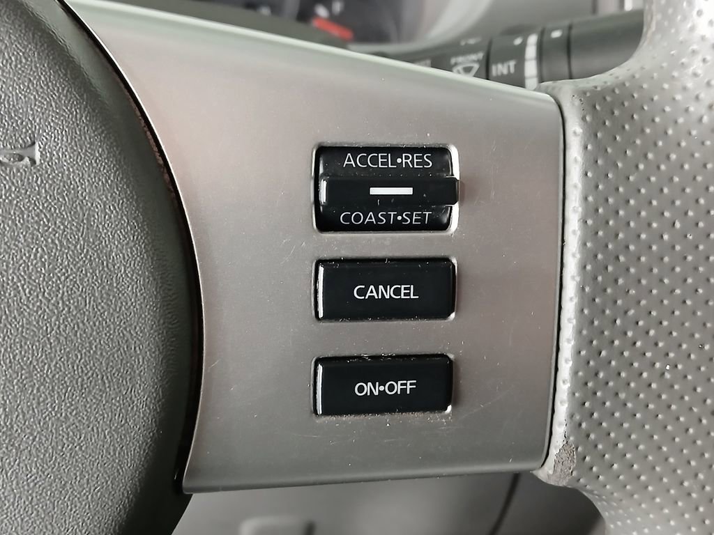 Used 2016 Nissan Frontier SV image 26