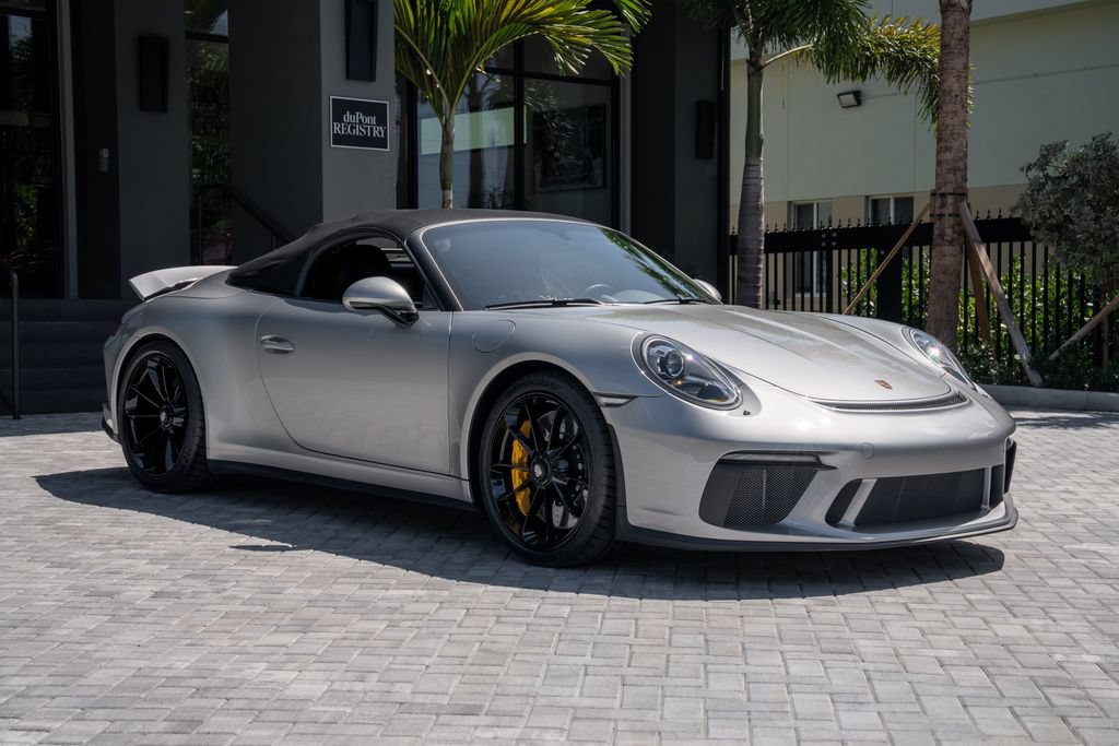 Used 2019 Porsche 911 Speedster RWD image 85