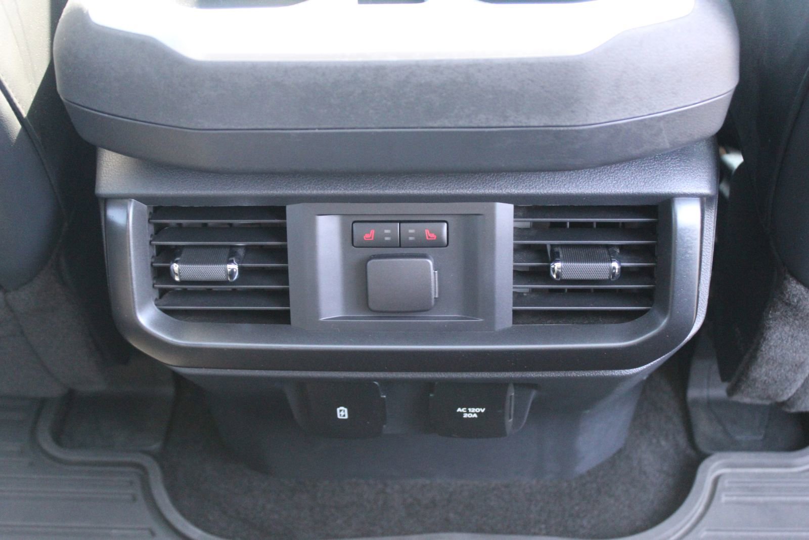 Used 2022 Ford F150 Raptor w/ Equipment Group 801A High AWD/4WD image 18