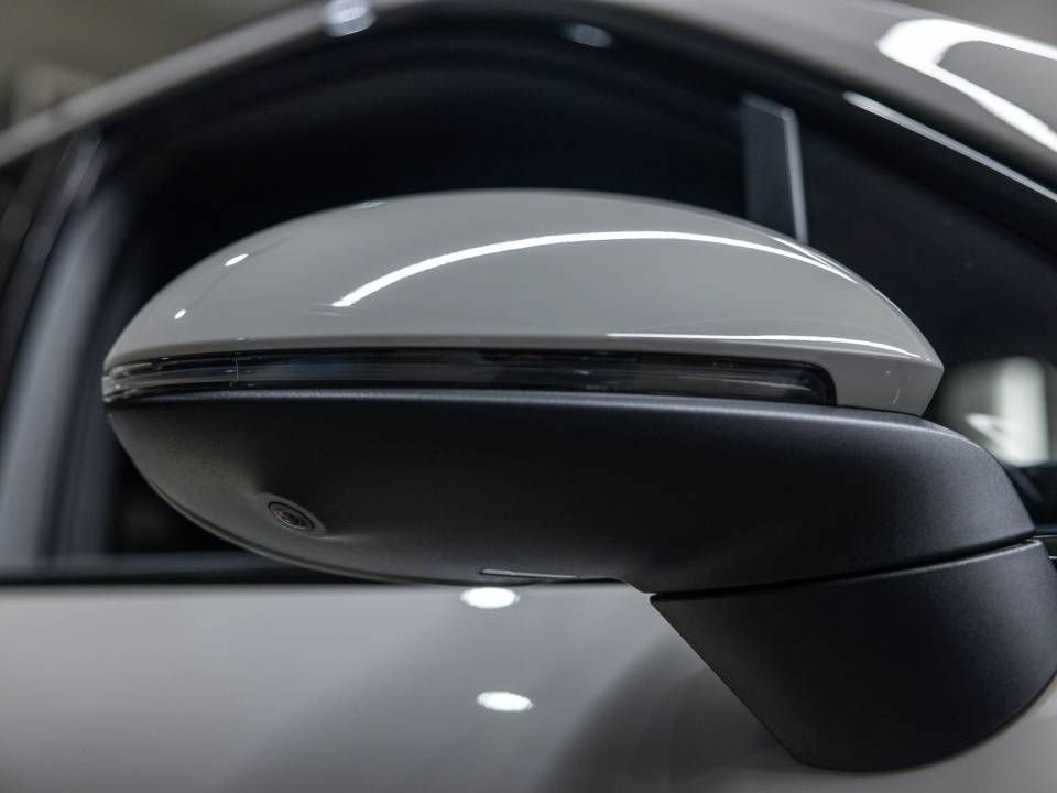 Certified 2026 Porsche Cayenne AWD/4WD image 50
