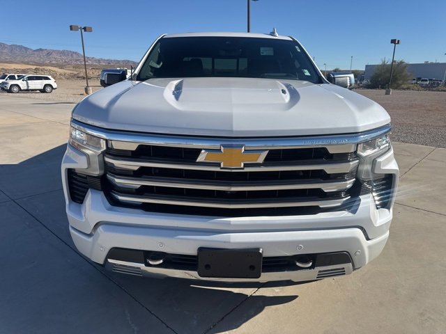 Used 2023 Chevrolet Silverado 1500 High Country w/ Technology Package image 7