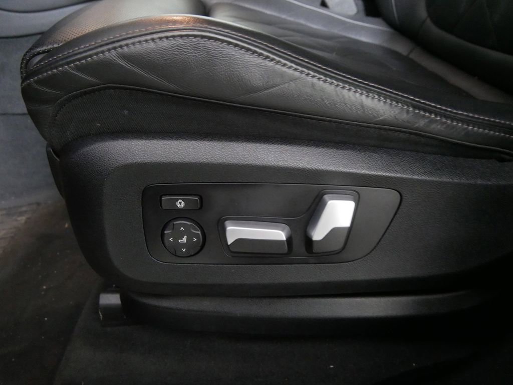 Used 2023 BMW X5 xDrive40i image 14