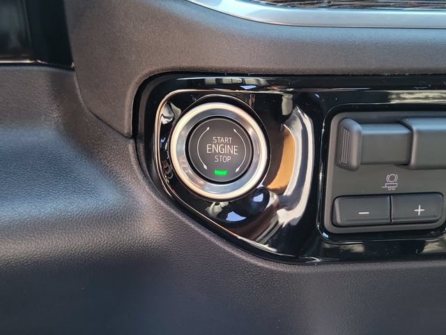 New 2026 GMC Sierra 1500 Elevation w/ Elevation Premium Package AWD/4WD image 29