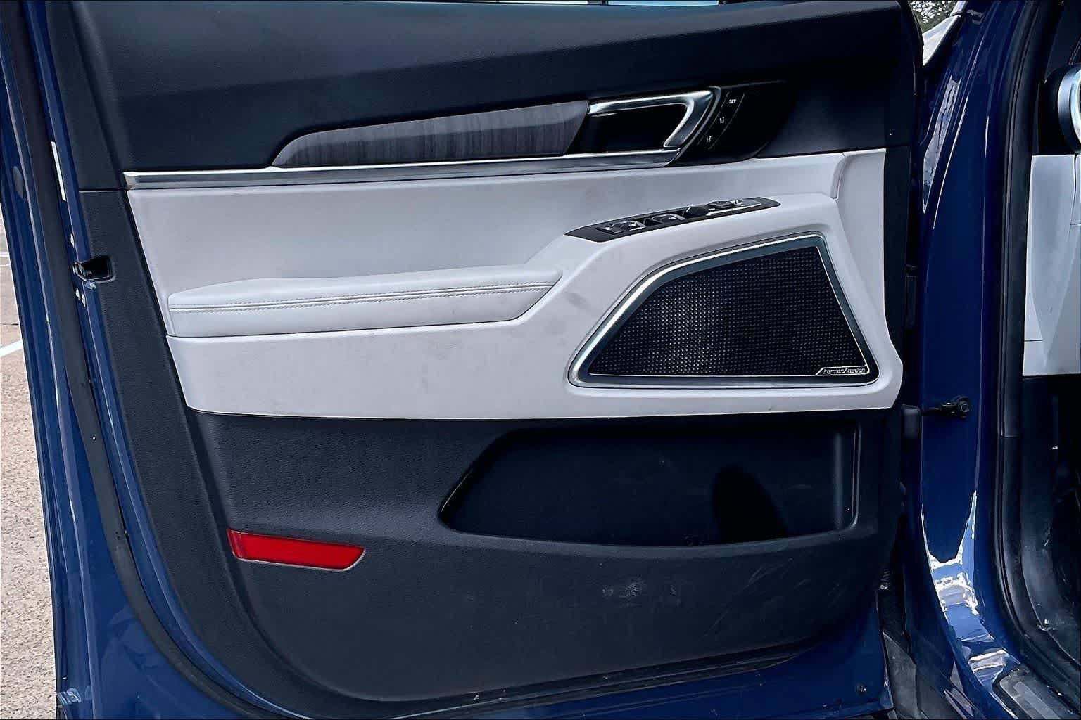 Certified 2023 Kia Telluride SX FWD image 25