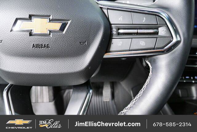 Used 2026 Chevrolet Traverse LT w/ Sun and Wheel Package FWD image 10