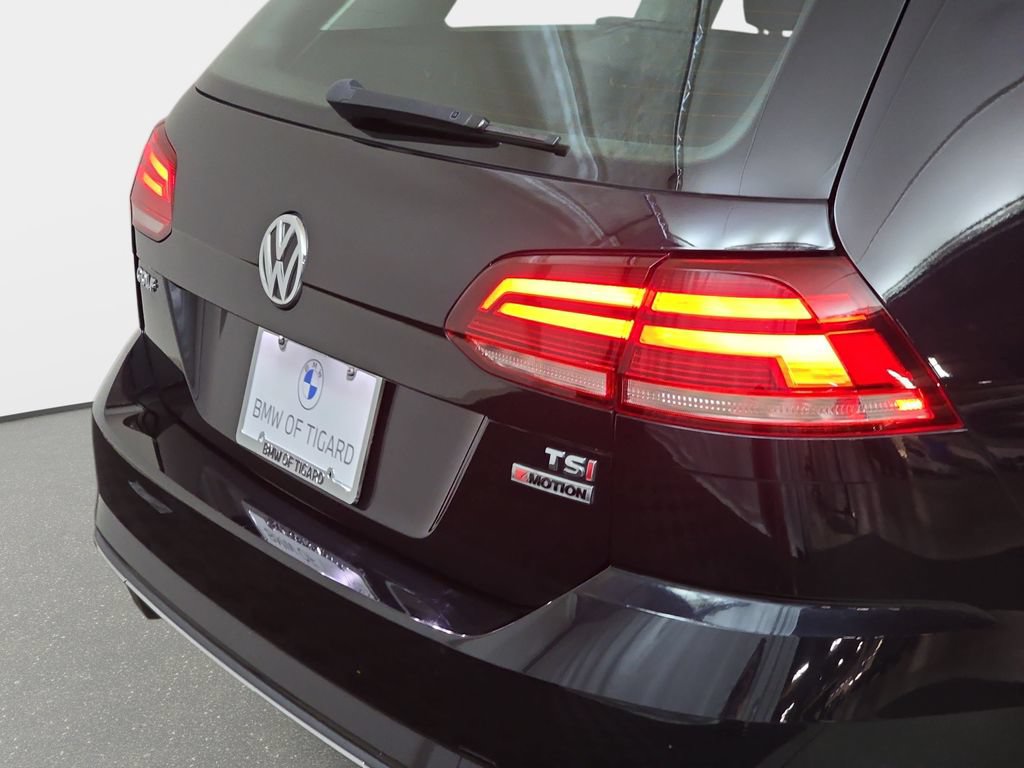 Used 2018 Volkswagen Golf S AWD/4WD image 33