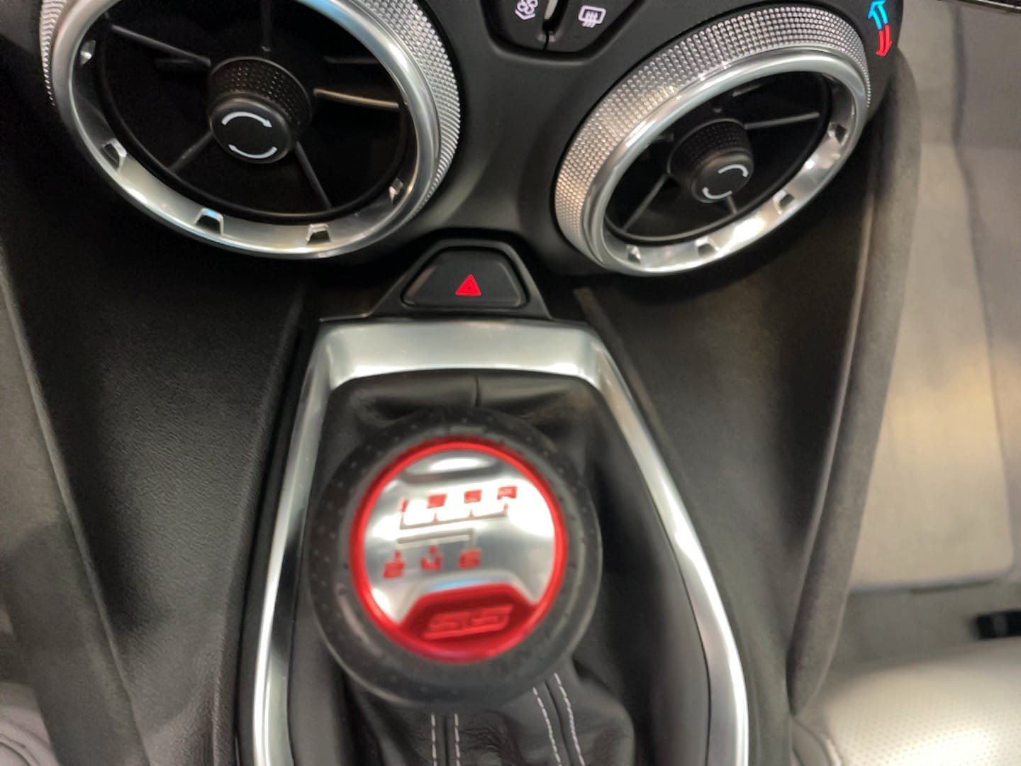 Used 2024 Chevrolet Camaro SS w/ Design Package 2 RWD image 15