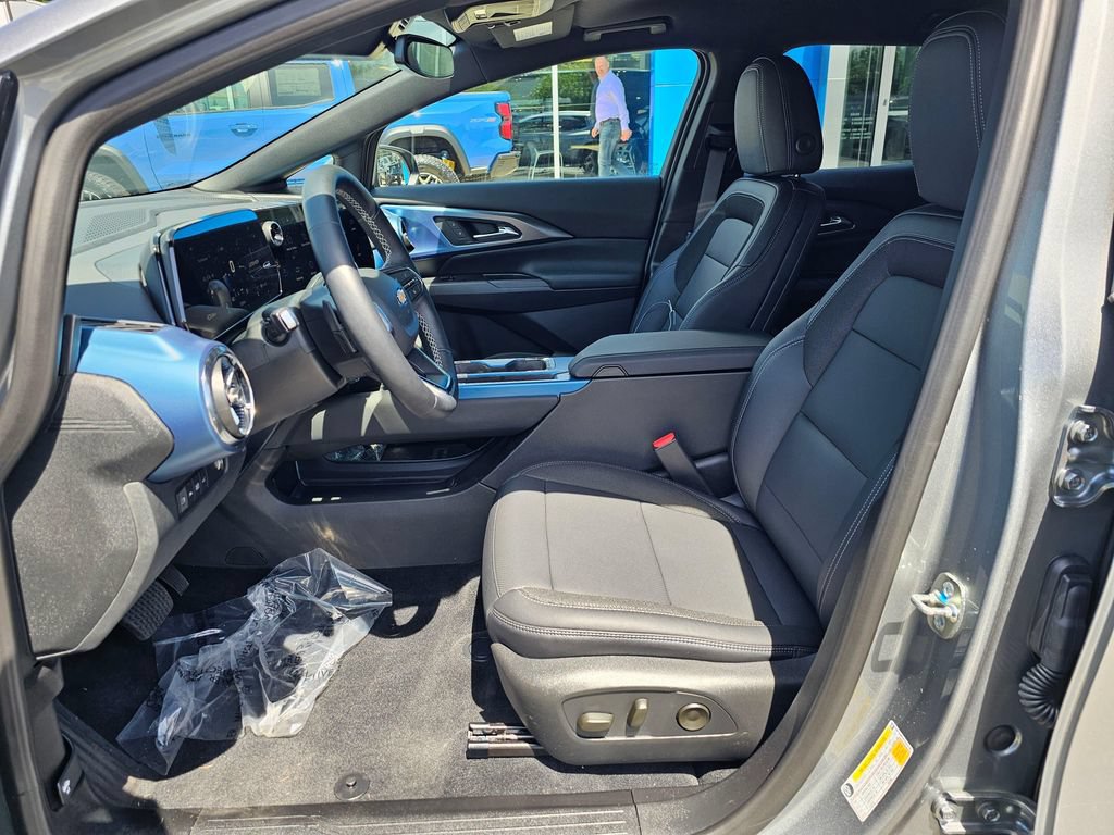 Used 2026 Chevrolet Equinox EV LT AWD/4WD image 20