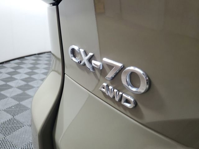 Used 2025 MAZDA CX-70 Plug-In Hybrid w/ Premium Plus AWD/4WD image 8