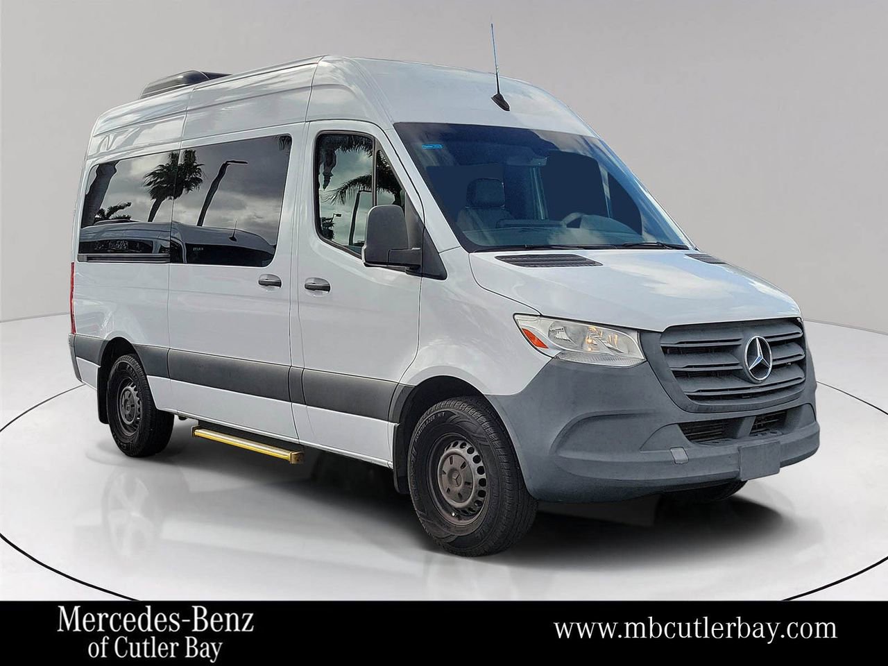 Used 2021 Mercedes-Benz Sprinter 2500 image 1