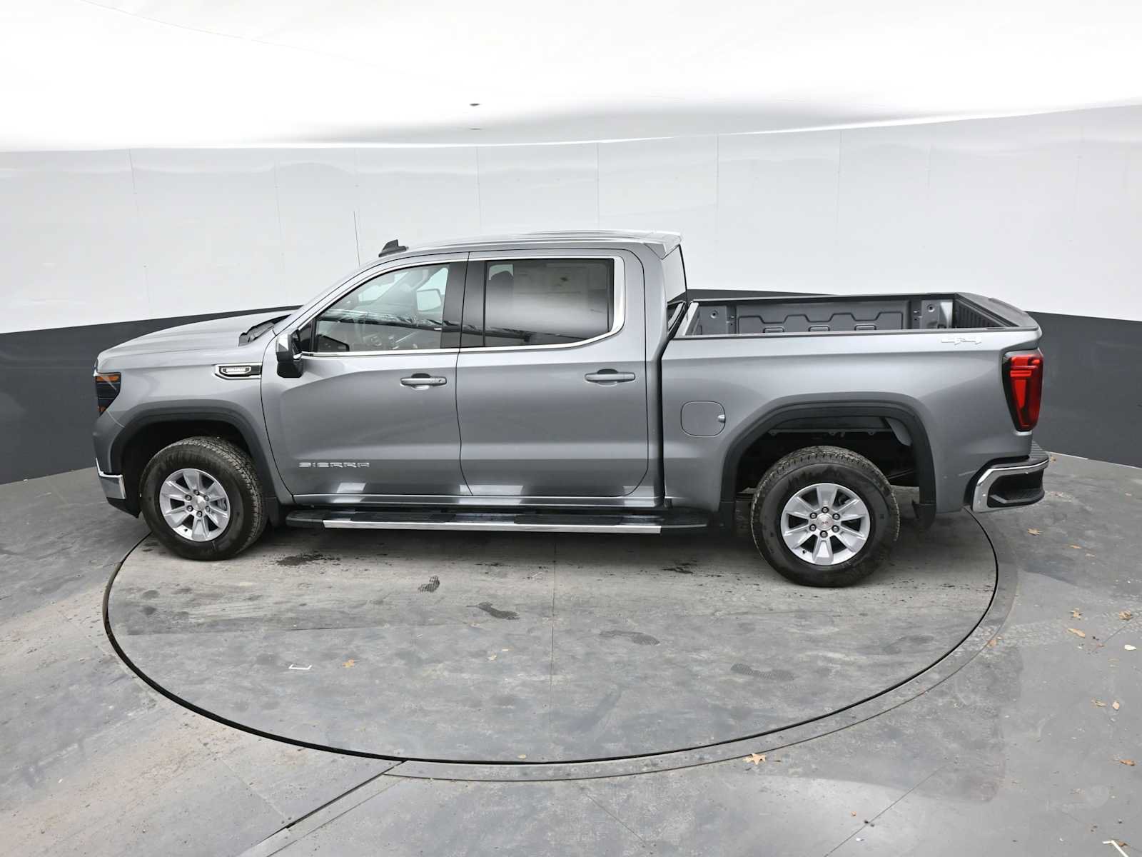 New 2026 GMC Sierra 1500 SLE AWD/4WD image 27