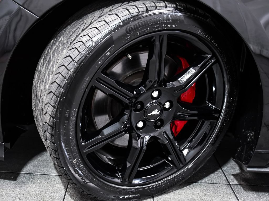 Used 2020 Ford Mustang GT Premium w/ Equipment Group 401A RWD image 7