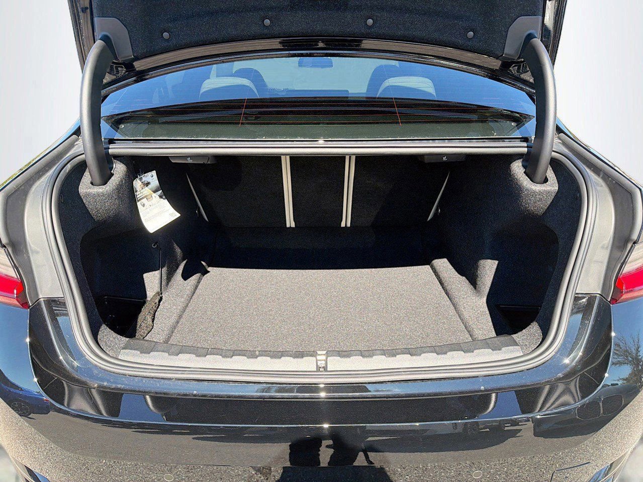 New 2025 BMW 330i Sedan w/ Premium Package RWD image 13