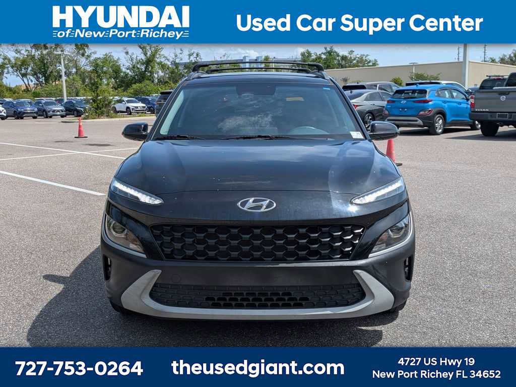 Certified 2022 Hyundai Kona SEL w/ Cargo Package image 8