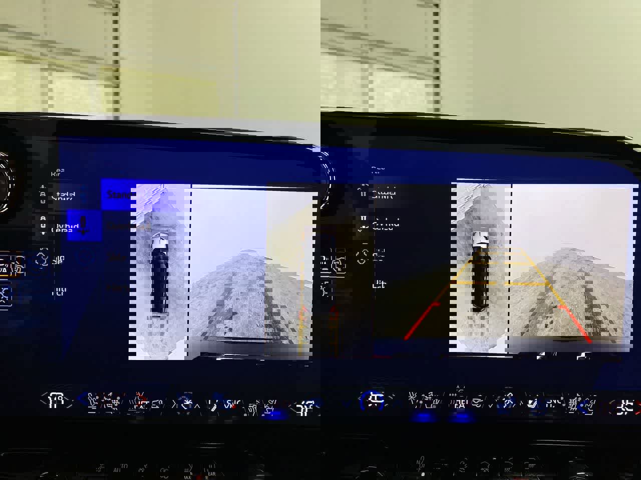 Used 2024 Chevrolet Blazer EV RS image 25