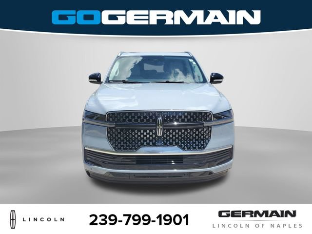 New 2026 Lincoln Navigator L Reserve AWD/4WD image 3