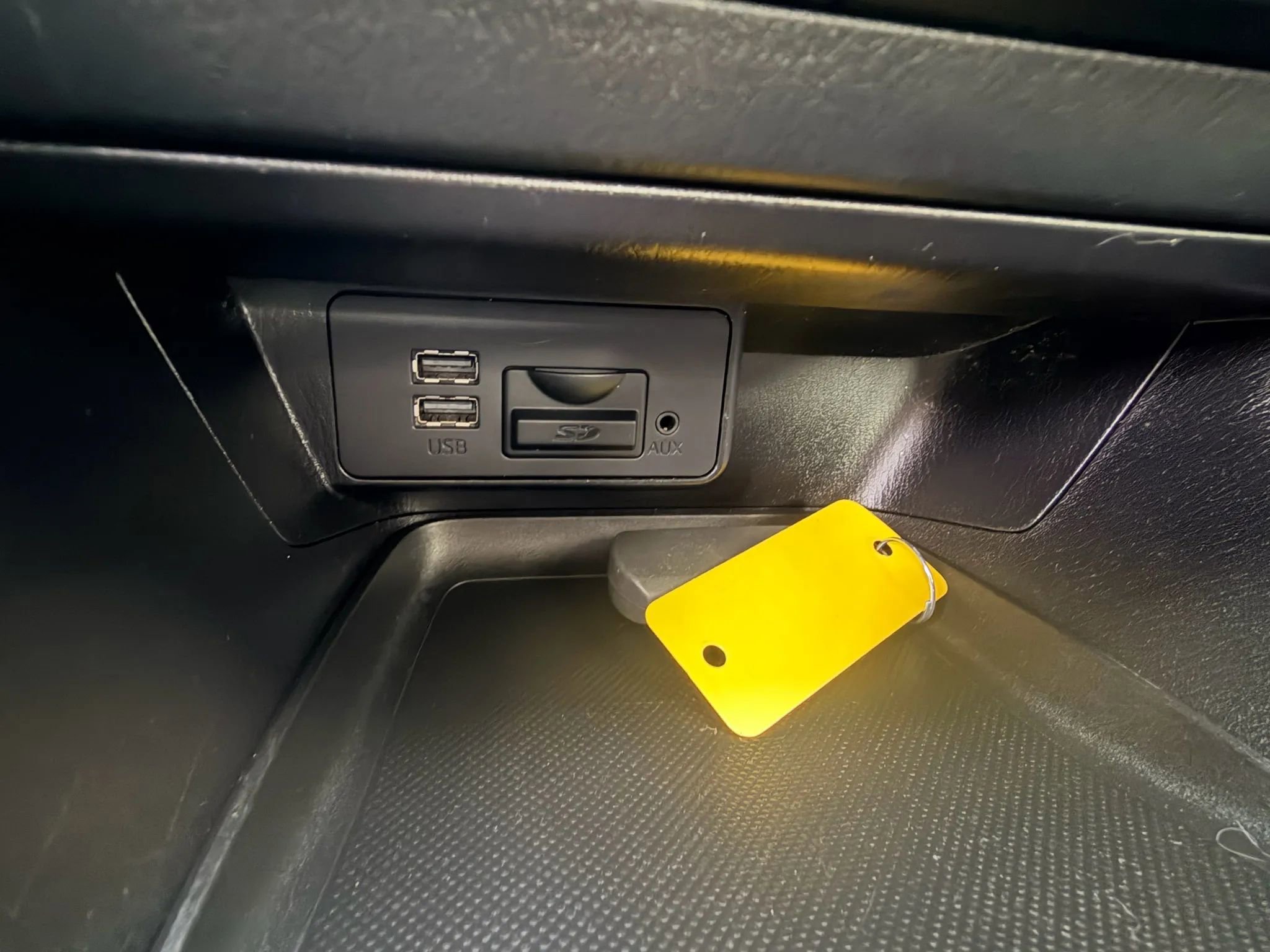 Used 2018 MAZDA MAZDA3 Touring image 15