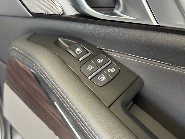 Used 2026 BMW X7 xDrive40i image 39
