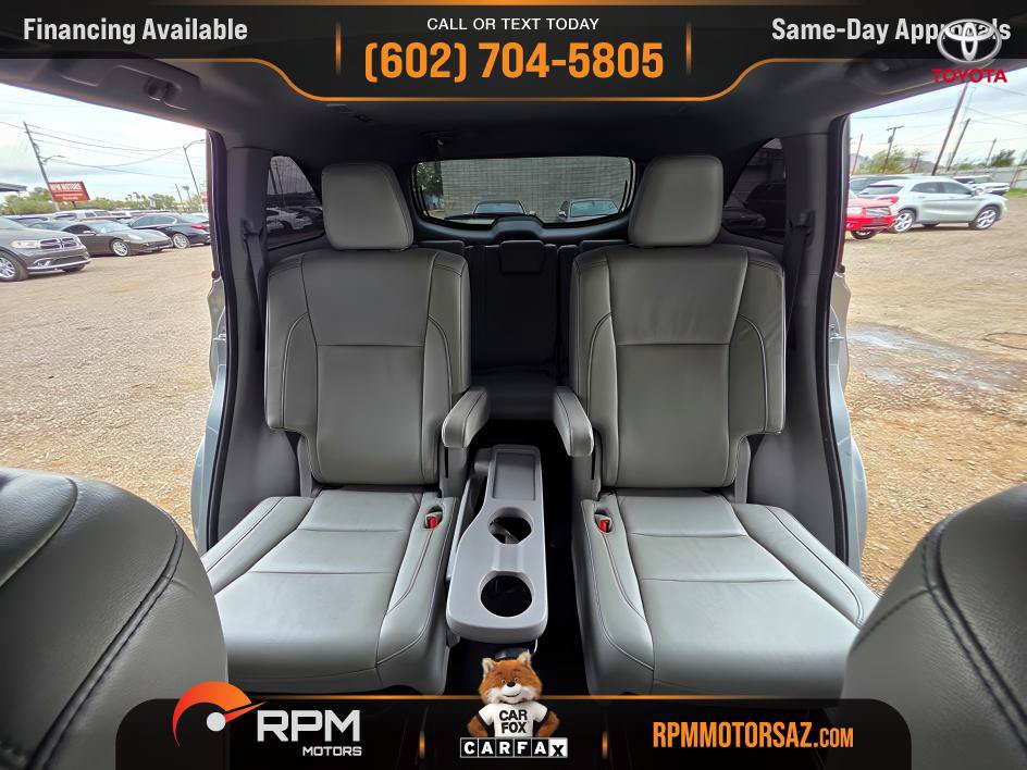 Used 2018 Toyota Highlander XLE AWD/4WD image 20