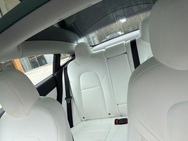 Used 2019 Tesla Model 3 Long Range image 9