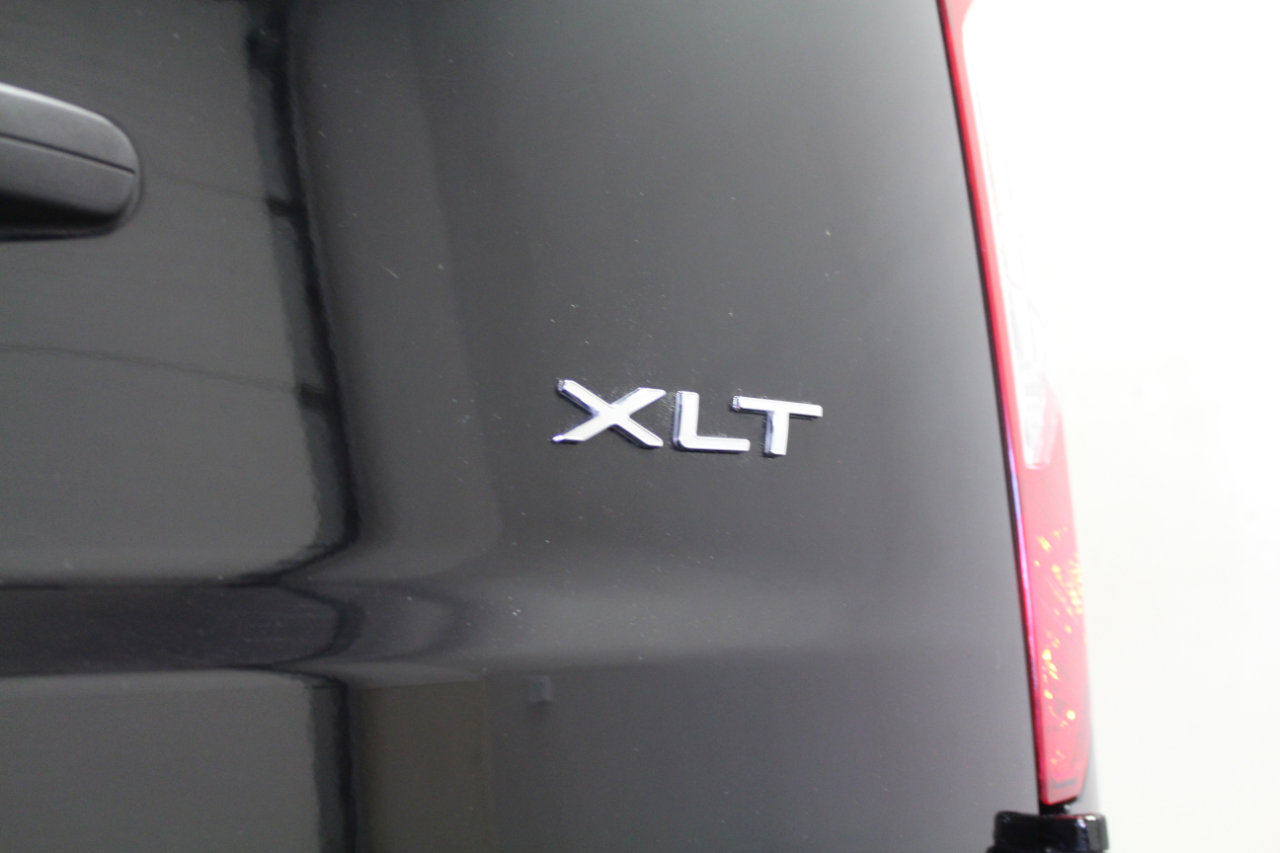 Used 2023 Ford Transit Connect XLT w/ Trailer Tow Package image 31