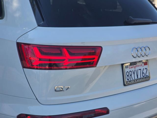 Used 2018 Audi Q7 2.0T Premium Plus w/ Premium Plus Package AWD/4WD image 32