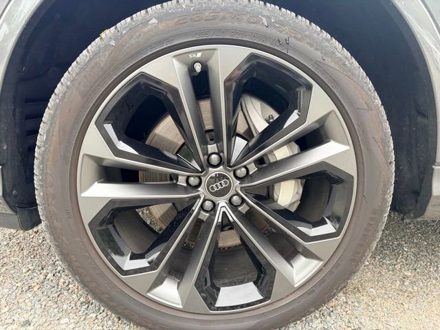 Used 2025 Audi Q7 3.0T Premium Plus AWD/4WD image 5