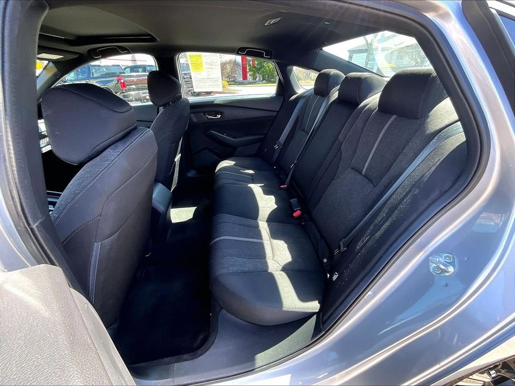 Used 2023 Honda Accord Sport image 15