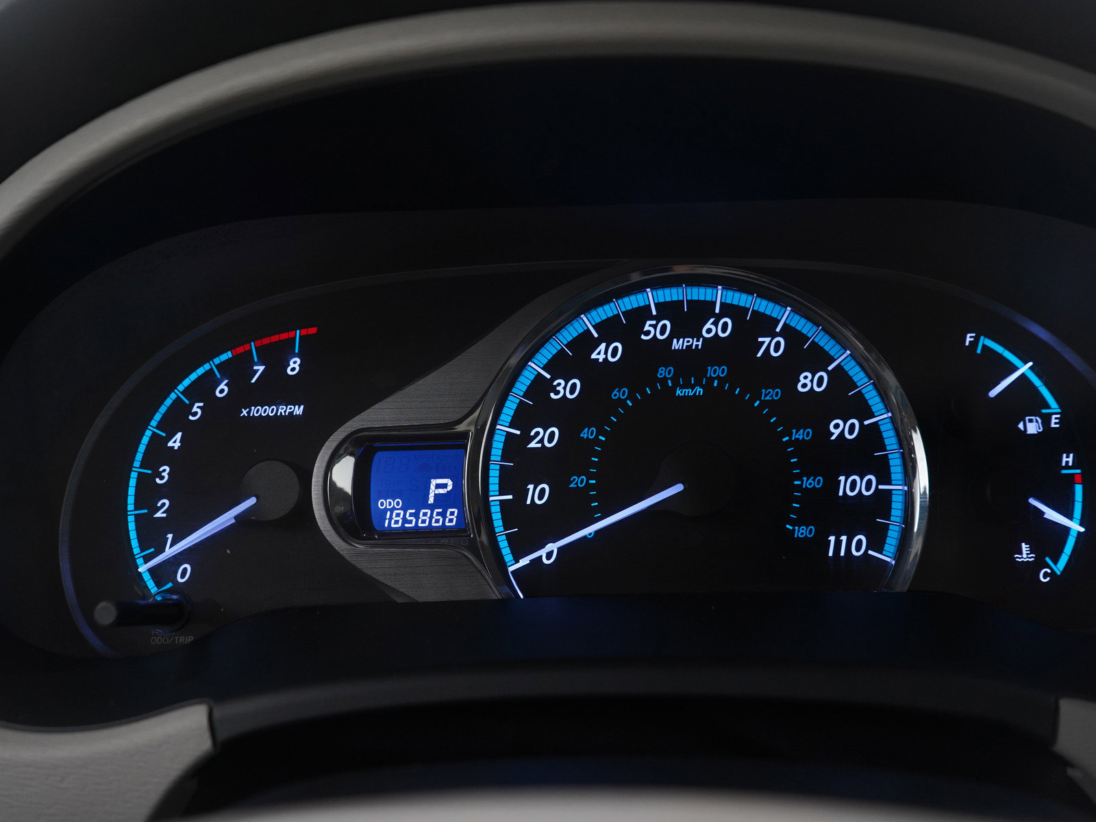 Used 2013 Toyota Sienna XLE w/ Entertainment Pkg FWD image 30
