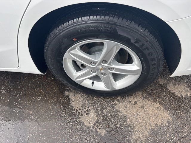 Used 2023 Chevrolet Malibu LT image 45