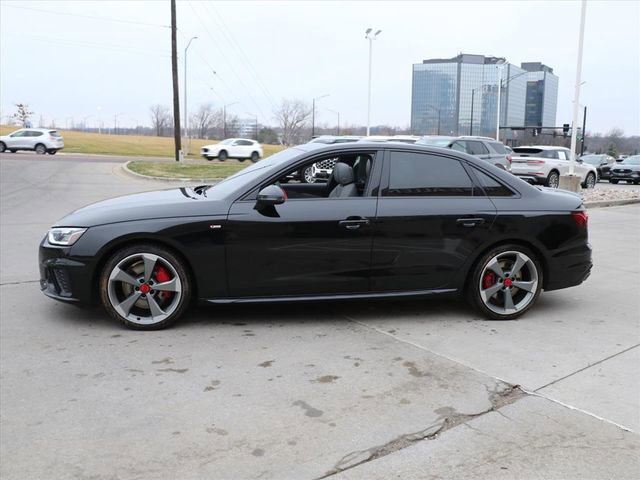 Used 2023 Audi A4 2.0T Premium Plus image 3