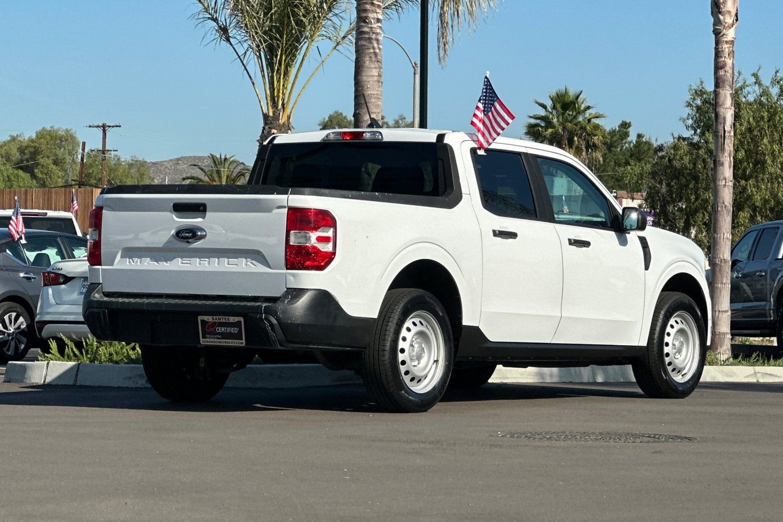 Used 2022 Ford Maverick XL image 4