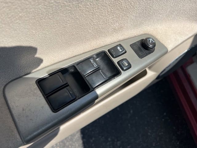 Used 2005 Nissan Altima 2.5 S w/ (S02) Side Airbags Pkg FWD image 22