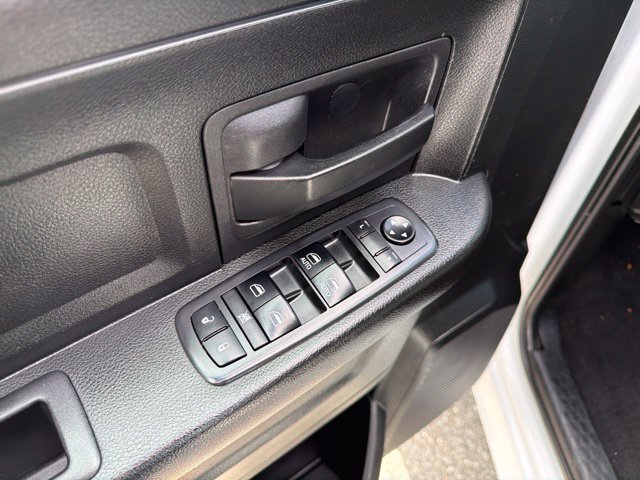 Used 2018 RAM 1500 Express w/ Express Value Package AWD/4WD image 12