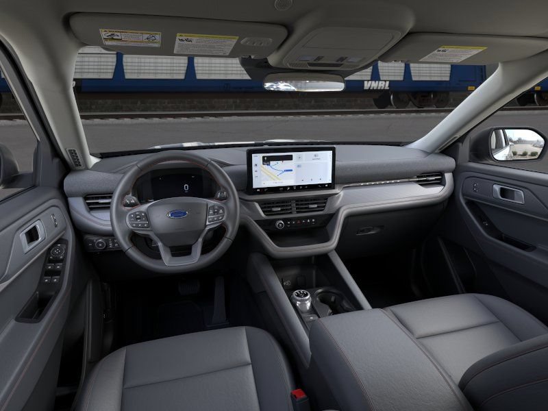 New 2026 Ford Explorer Active w/ Active Comfort Package AWD/4WD image 9