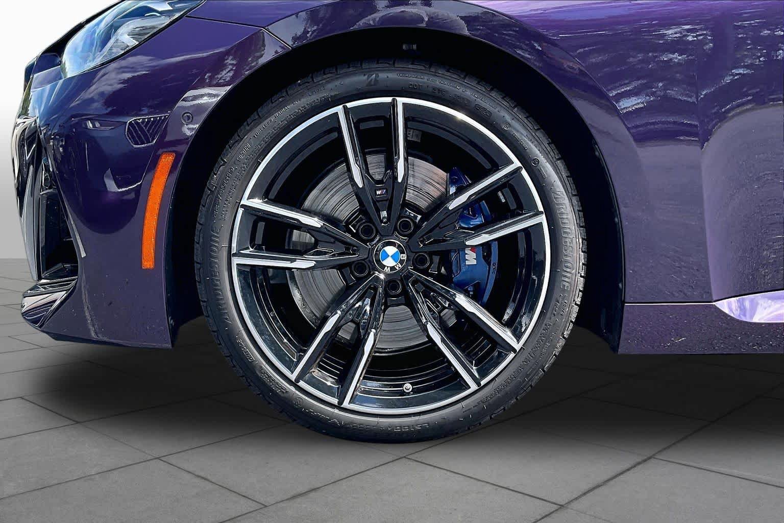 Used 2025 BMW M240i Coupe RWD image 10