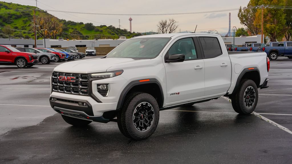 New 2026 GMC Canyon AT4 AWD/4WD image 3
