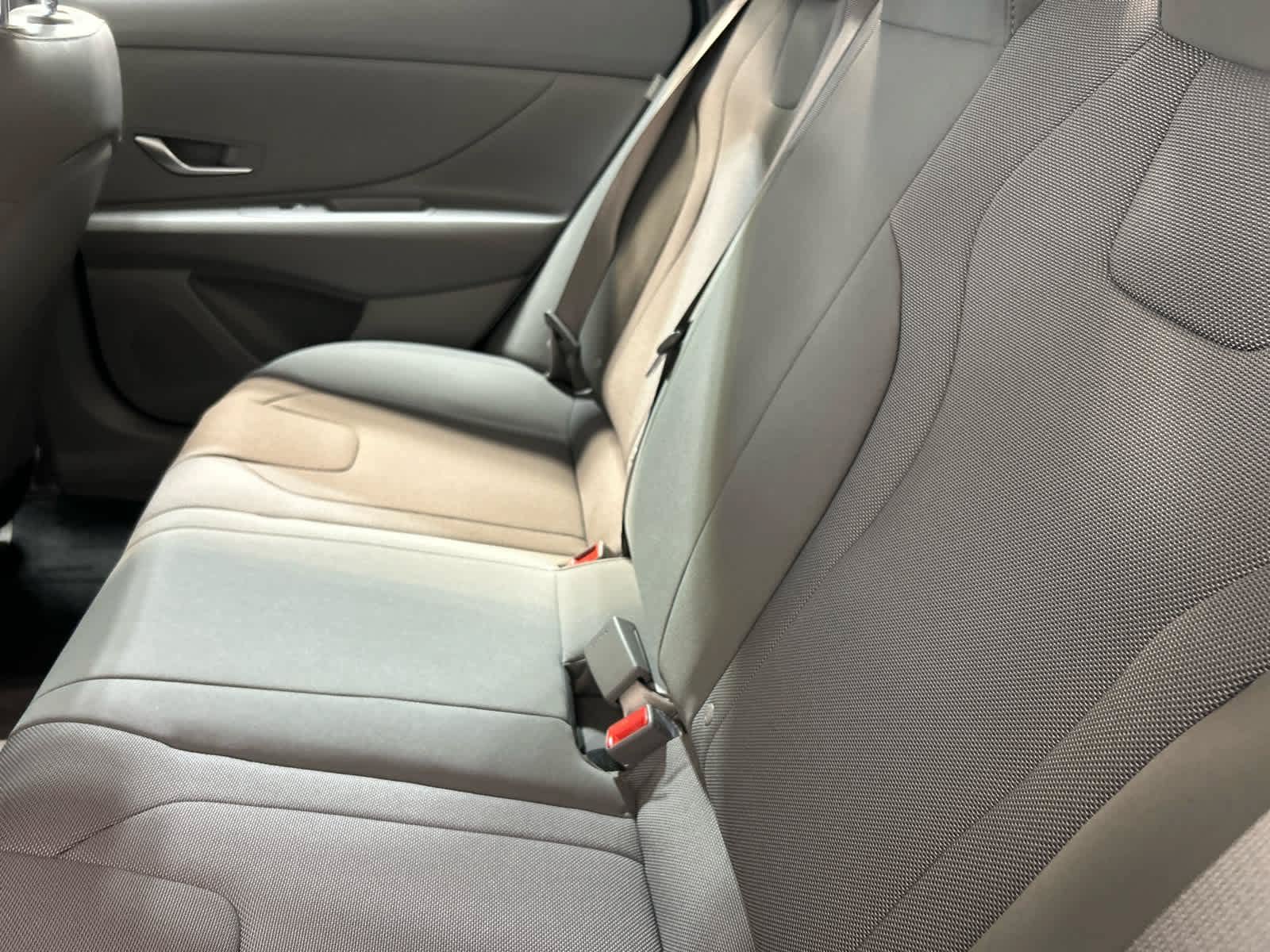 New 2026 Hyundai Elantra SE FWD image 5