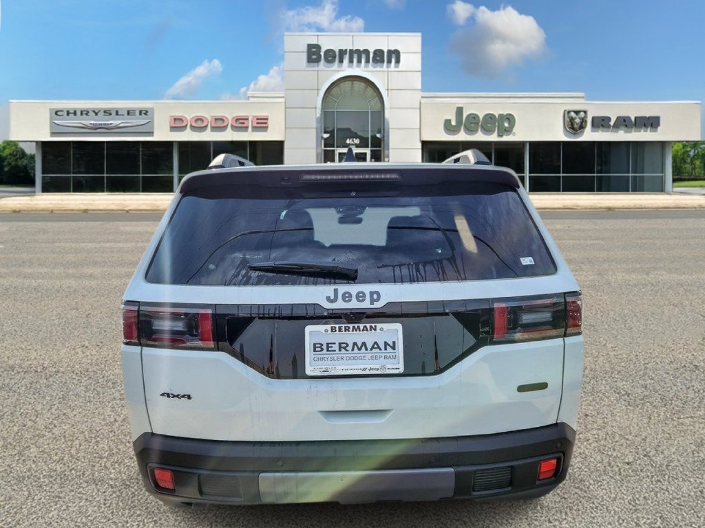 New 2027 Jeep Cherokee Overland AWD/4WD image 8