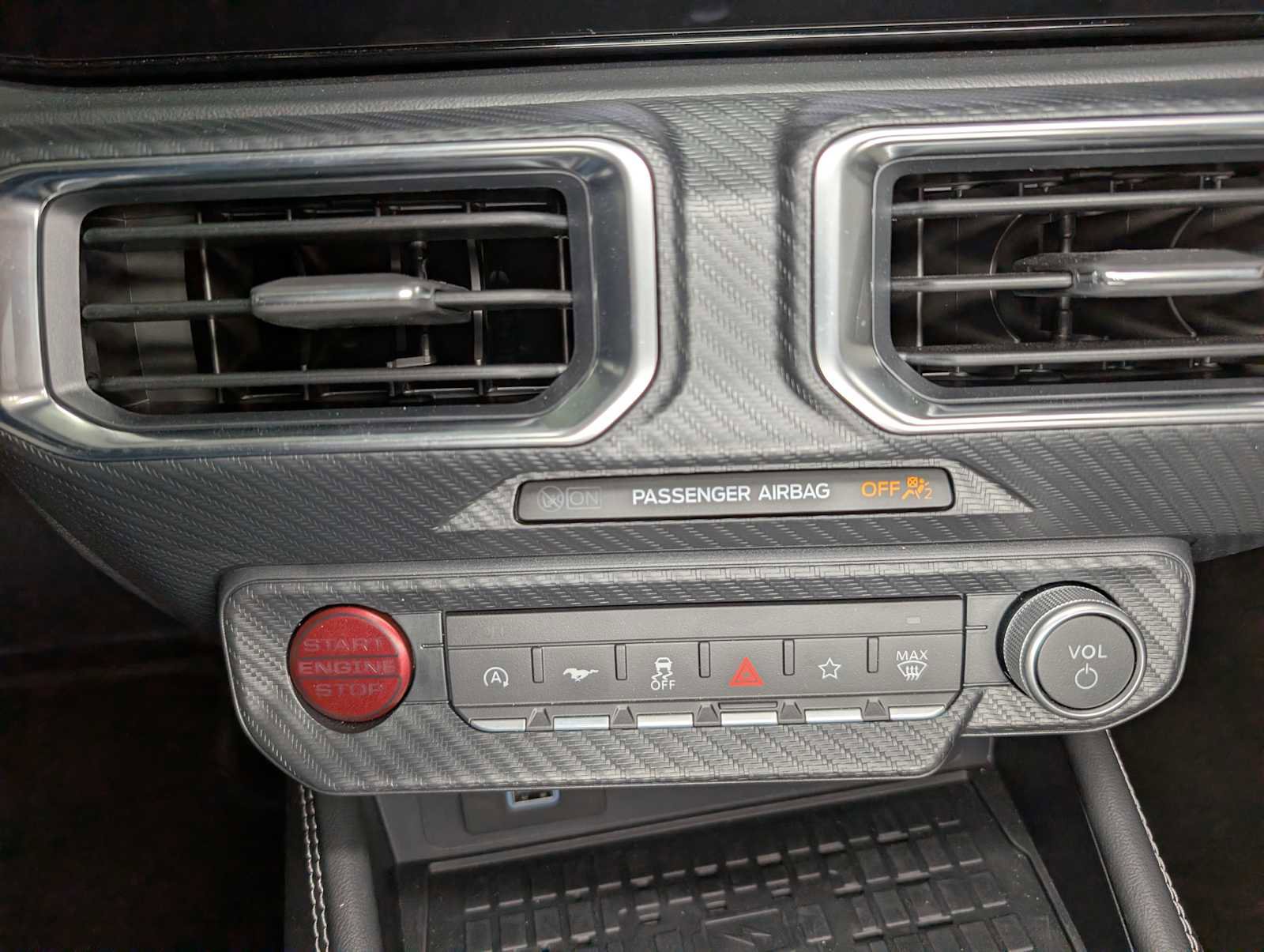 Used 2024 Ford Mustang GT Premium image 33