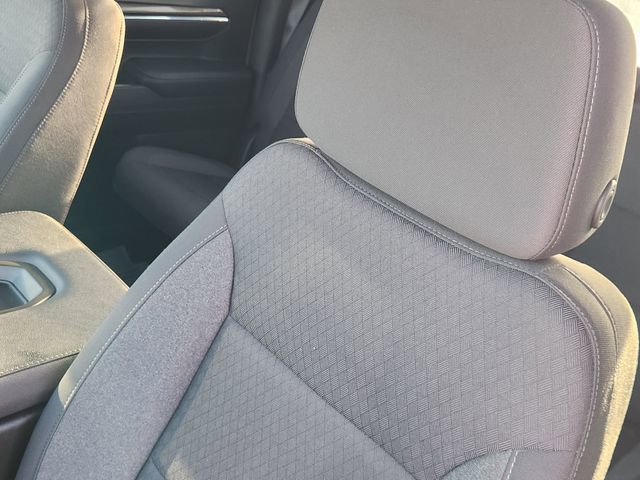 Used 2023 Chevrolet Silverado 1500 LT image 24