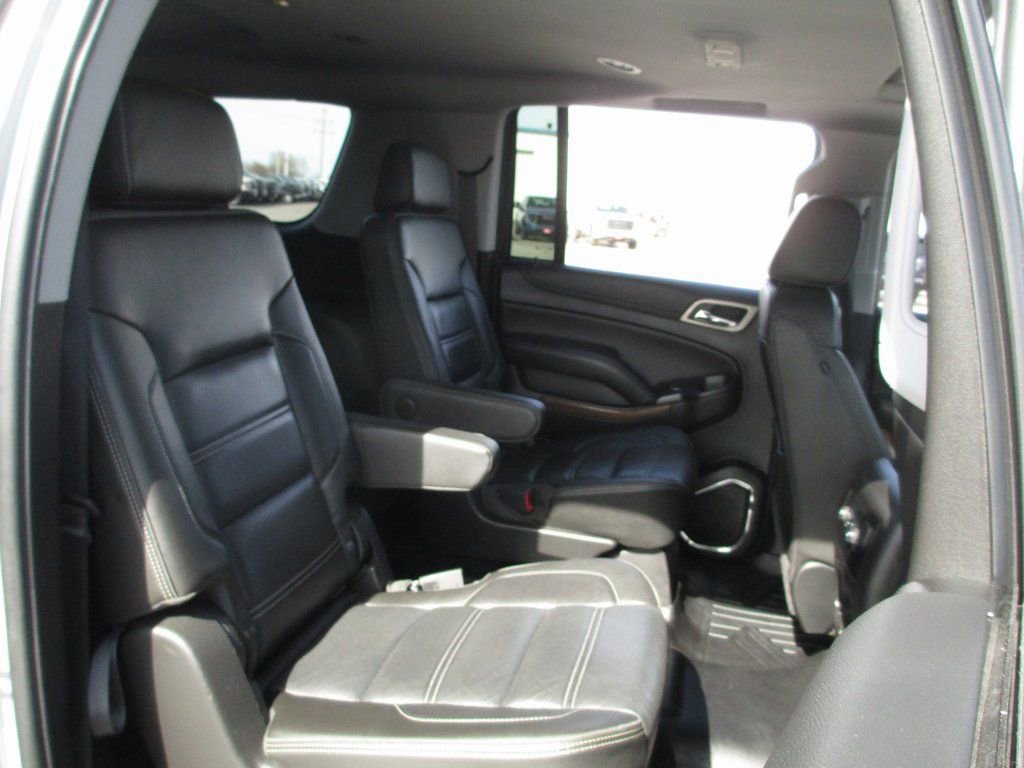 Used 2019 GMC Yukon XL Denali image 24