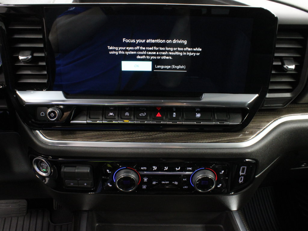 Used 2025 Chevrolet Silverado 1500 RST w/ Convenience Package II AWD/4WD image 19